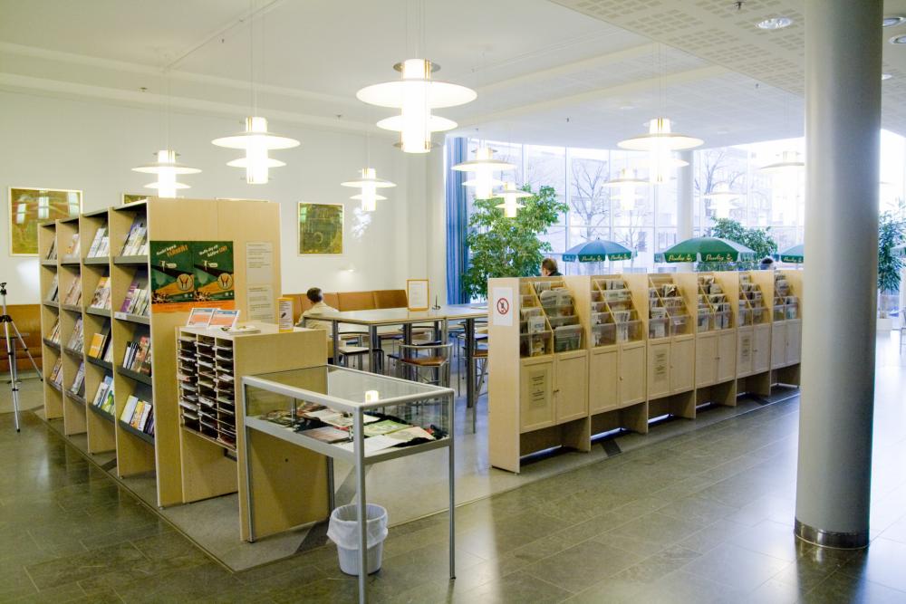 Magazine and newspaper room at Kokkola