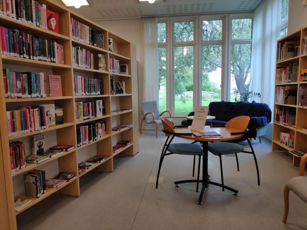 Vähäkyrö self-service library