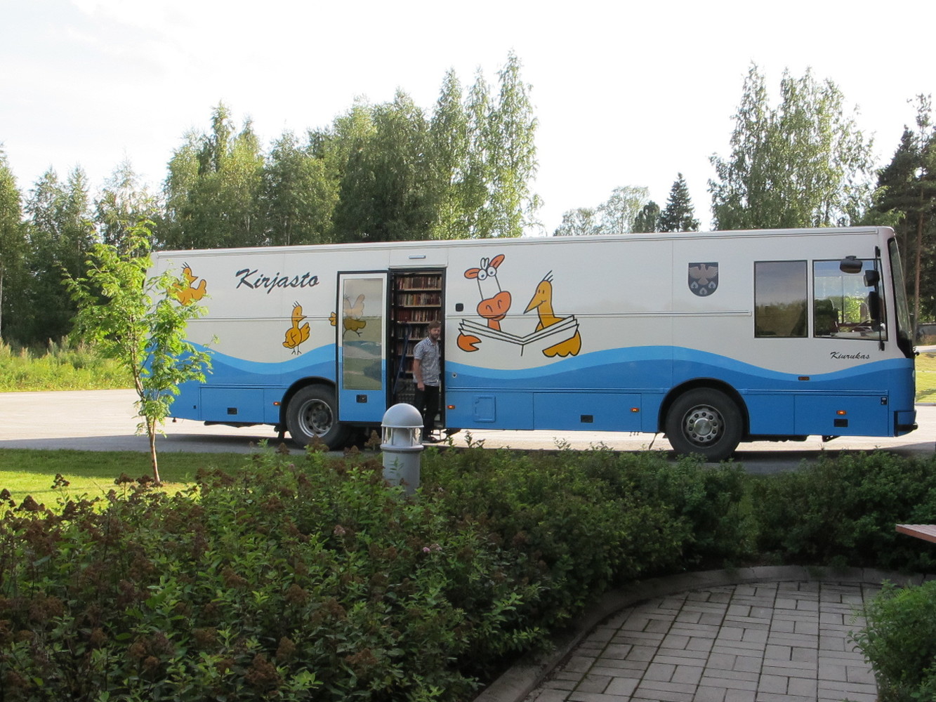 Kiuruveden kirjastoauto