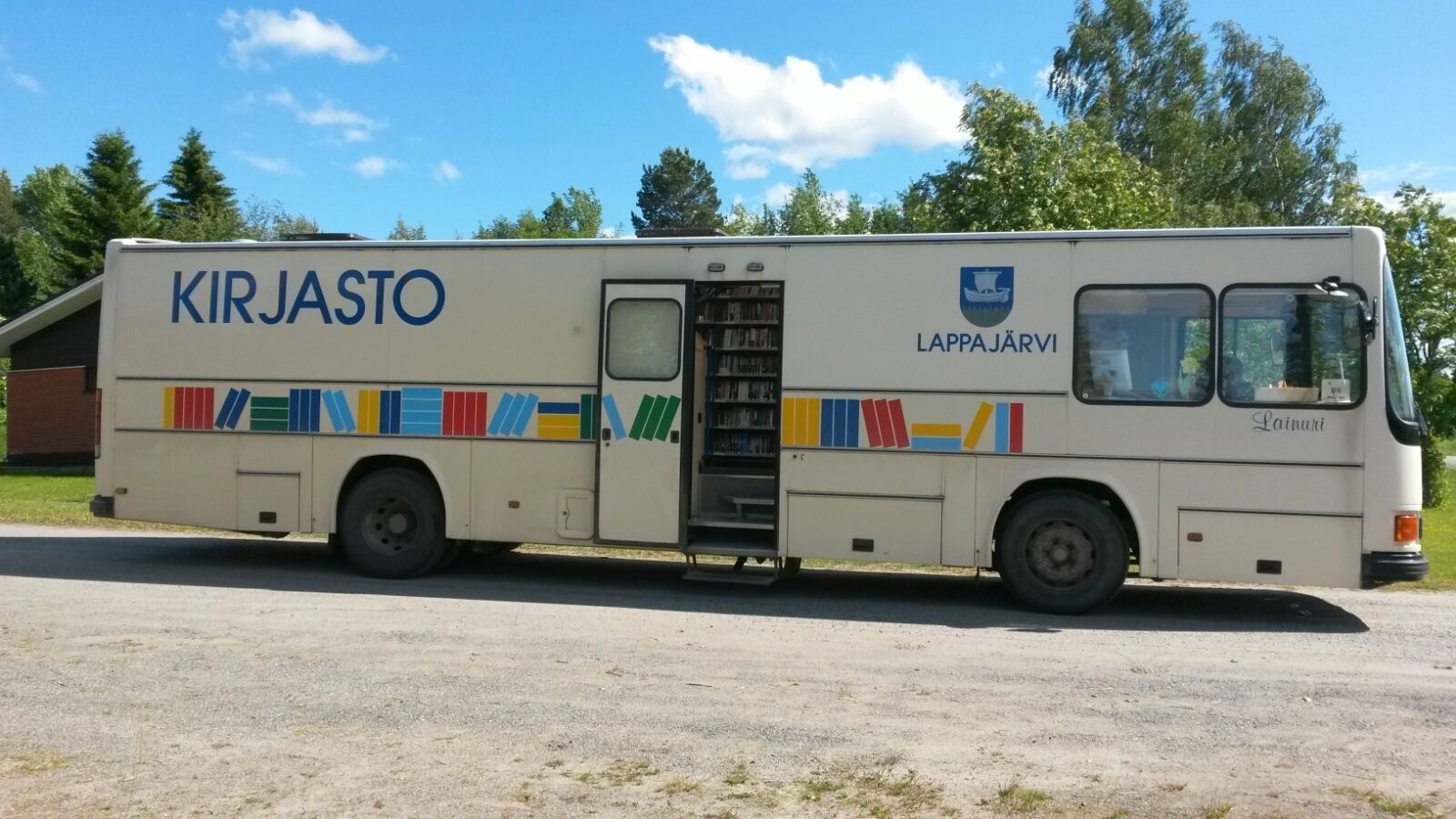 Bokbuss Lainuri