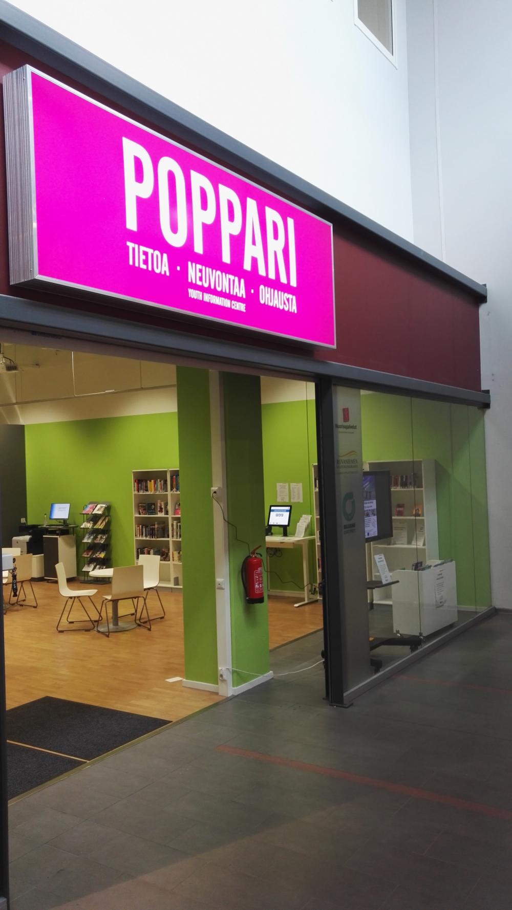 Youth Center Poppari Library