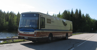 Kuhmon kirjastoauto