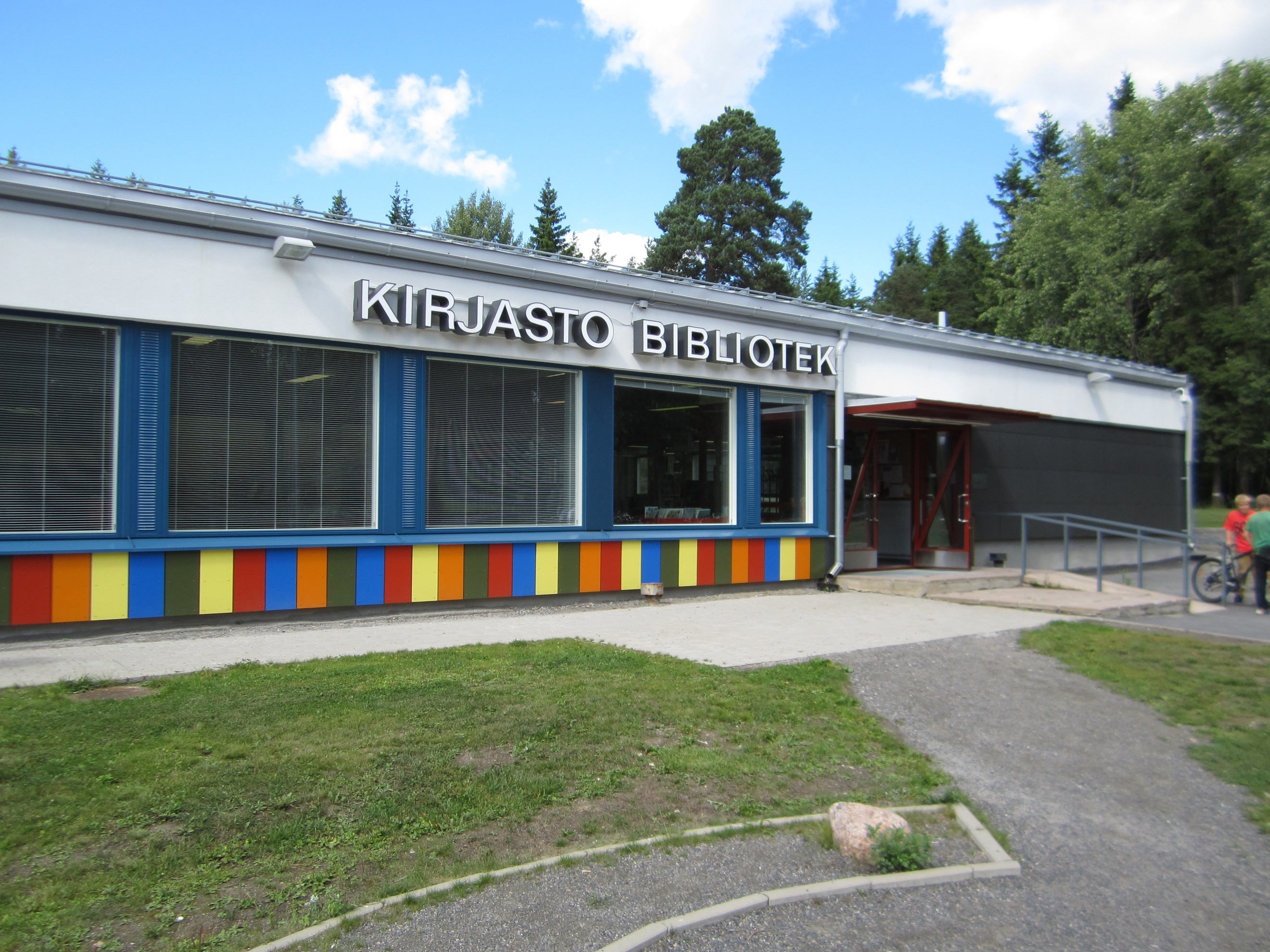 Ilpoisten kirjasto
