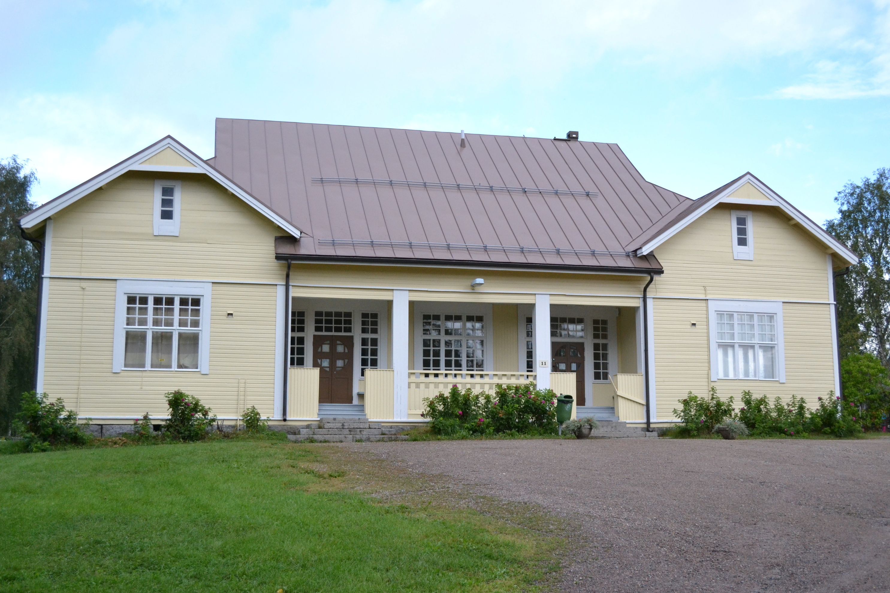 Luopioisten kirjasto