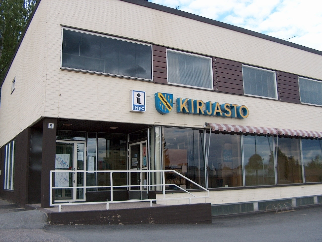 Nakkilan kirjasto