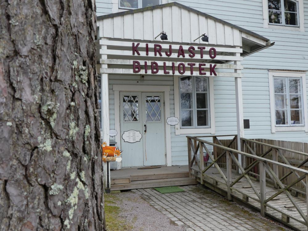 Lapinjärven pääkirjasto
