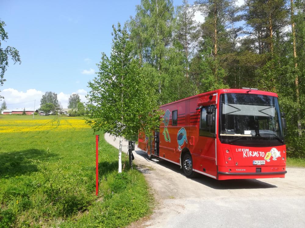 Lieksan kirjastoauto Hilippa
