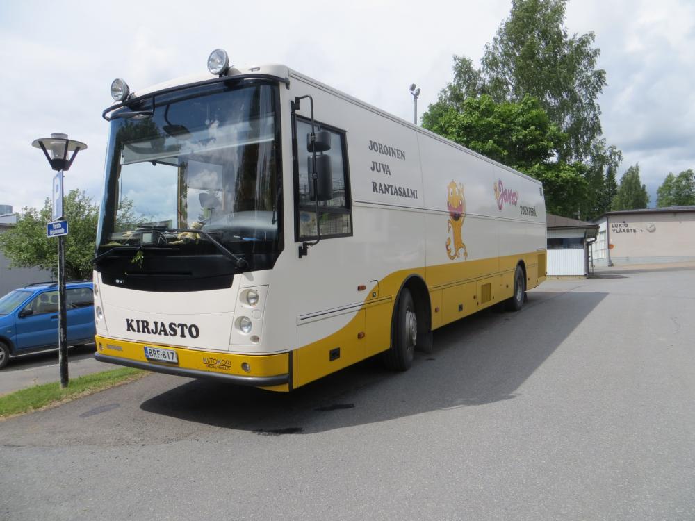 Aluekirjastoauto Jasso Toenperä